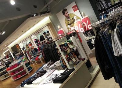 爱买服饰-第1张图片-ZBLOG