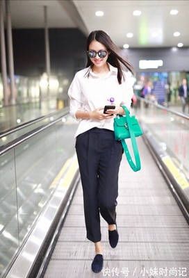 通勤装扮-第1张图片-ZBLOG 通勤装扮-第1张图片-ZBLOG